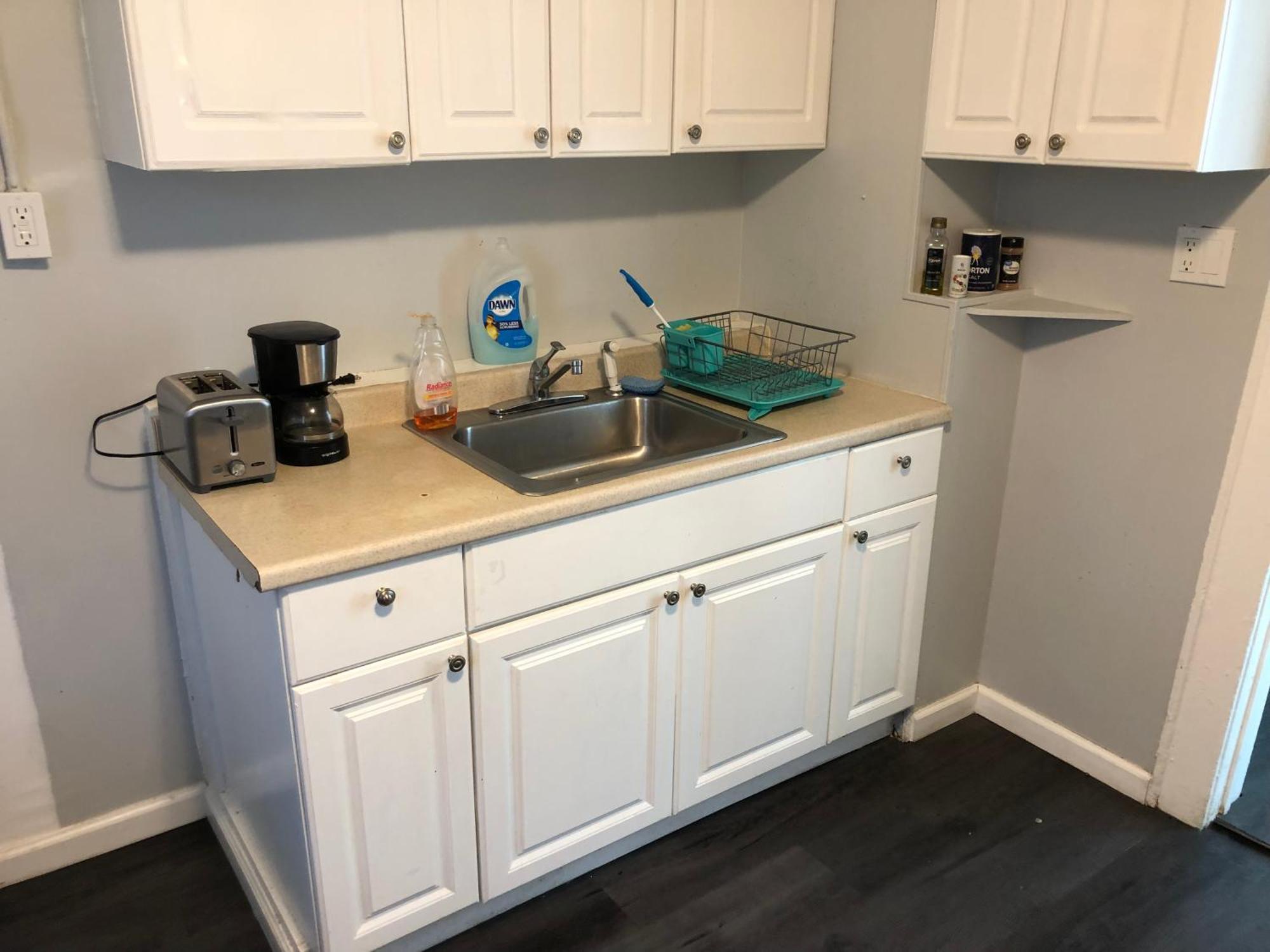 Private 2-Bedroom With Free Parking And Direct Bus To Nyc Manhattan Only 2 Blocks Away 린던 외부 사진